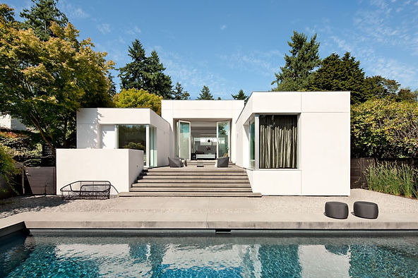 SkB Architects Updated This Early 1990s Home With A Gallery-Like Interior