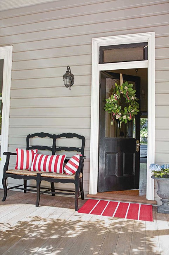 How to (affordably) Decorate Every Room for Christmas